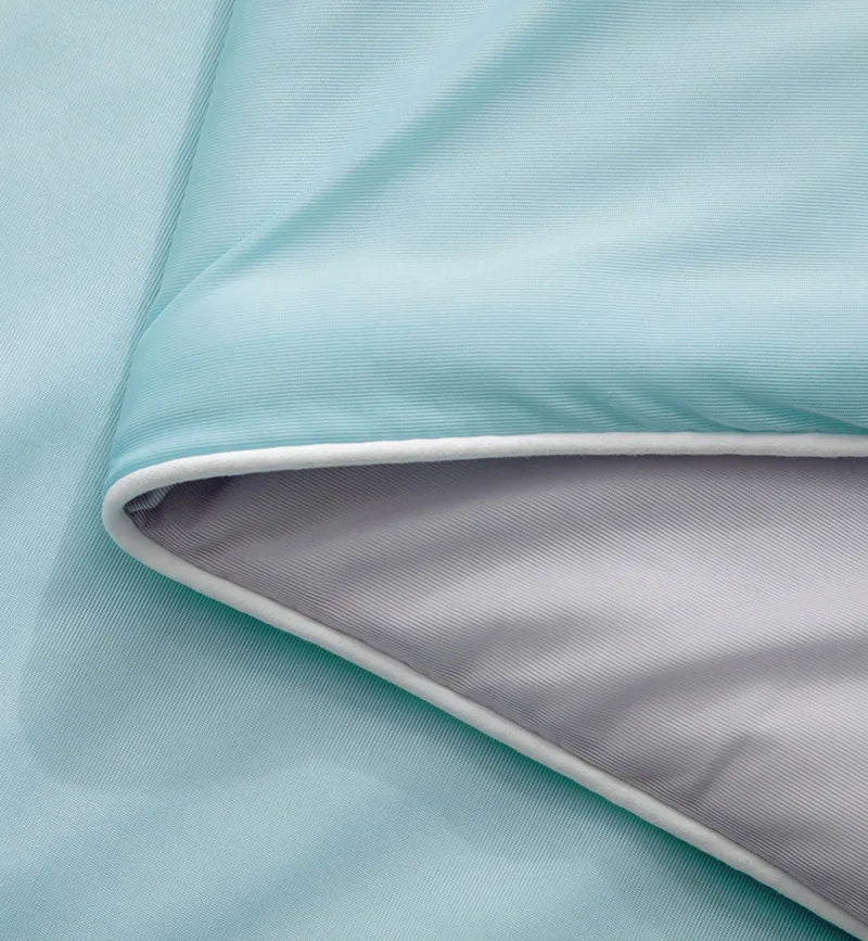 Cooling Blankets Supple Air Conditioning Duvet Lightweight Chilled Breathable Summer Quilt with Double Sided Cooling 