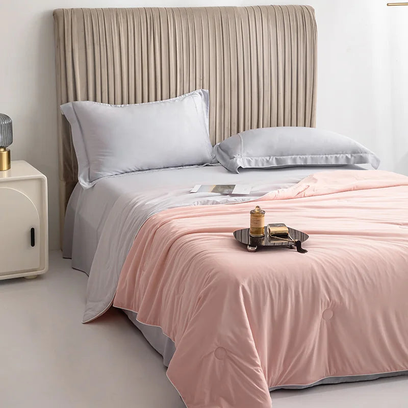 Cooling Blankets Supple Air Conditioning Duvet Lightweight Chilled Breathable Summer Quilt with Double Sided Cooling 